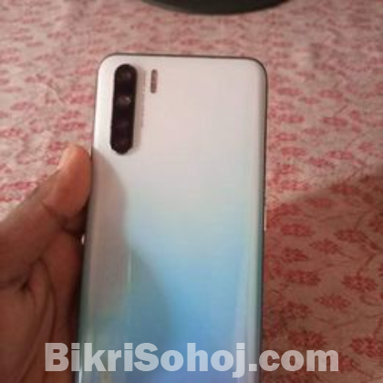 Oppo F15